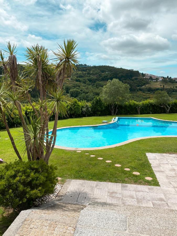Quarto Familiar Zona Guimarães Exteriör bild