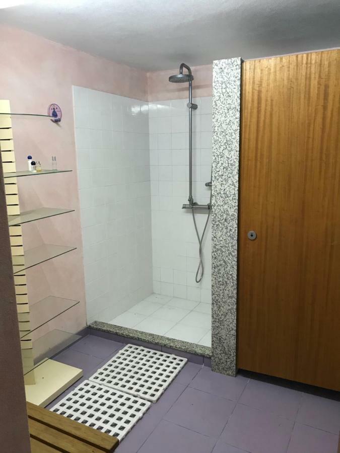 Quarto Familiar Zona Guimarães Exteriör bild